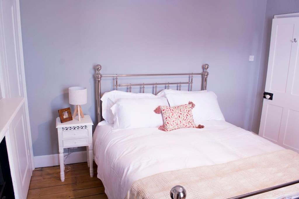 Lovely 3 Bed House In The Heart Of Cheltenham Dış mekan fotoğraf